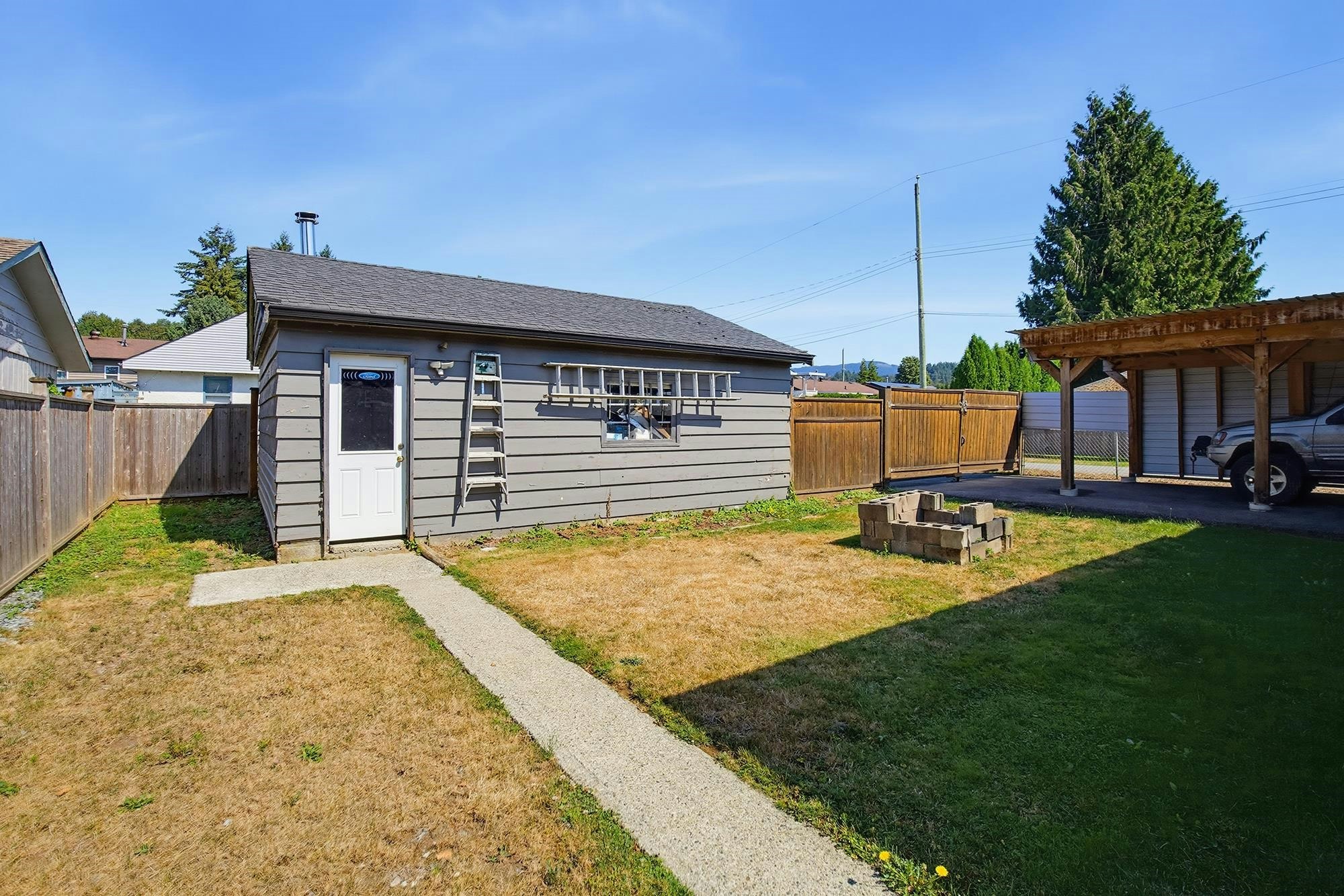 33515 8 Avenue, Mission, BC, V2V 2H4 - 34