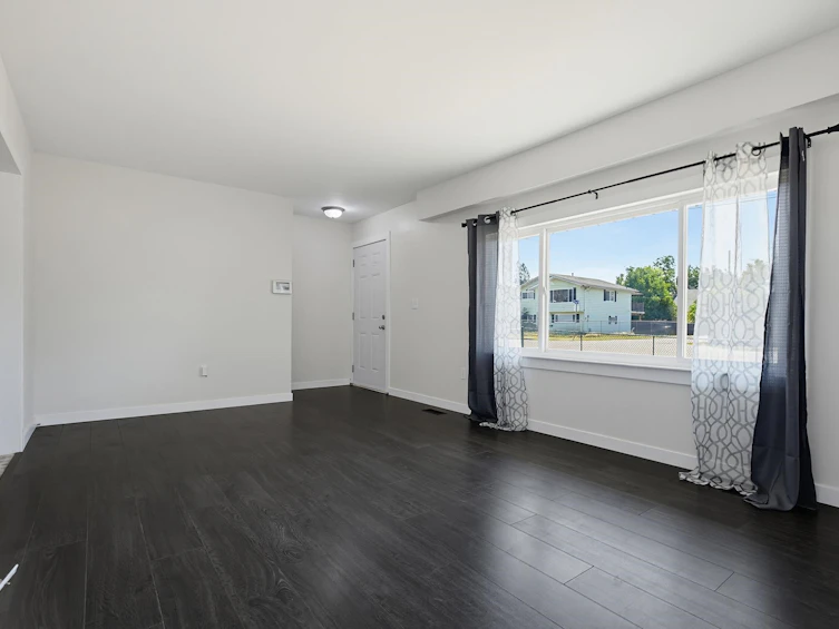33515 8 Avenue, Mission, BC, V2V 2H4 - 16