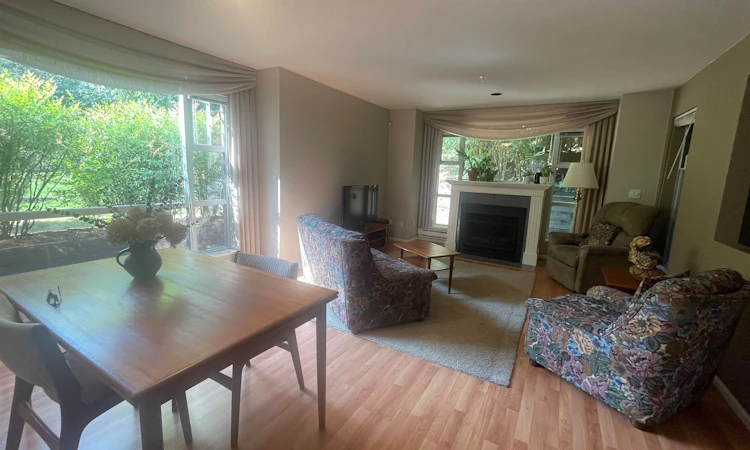 109-2963 Nelson Place