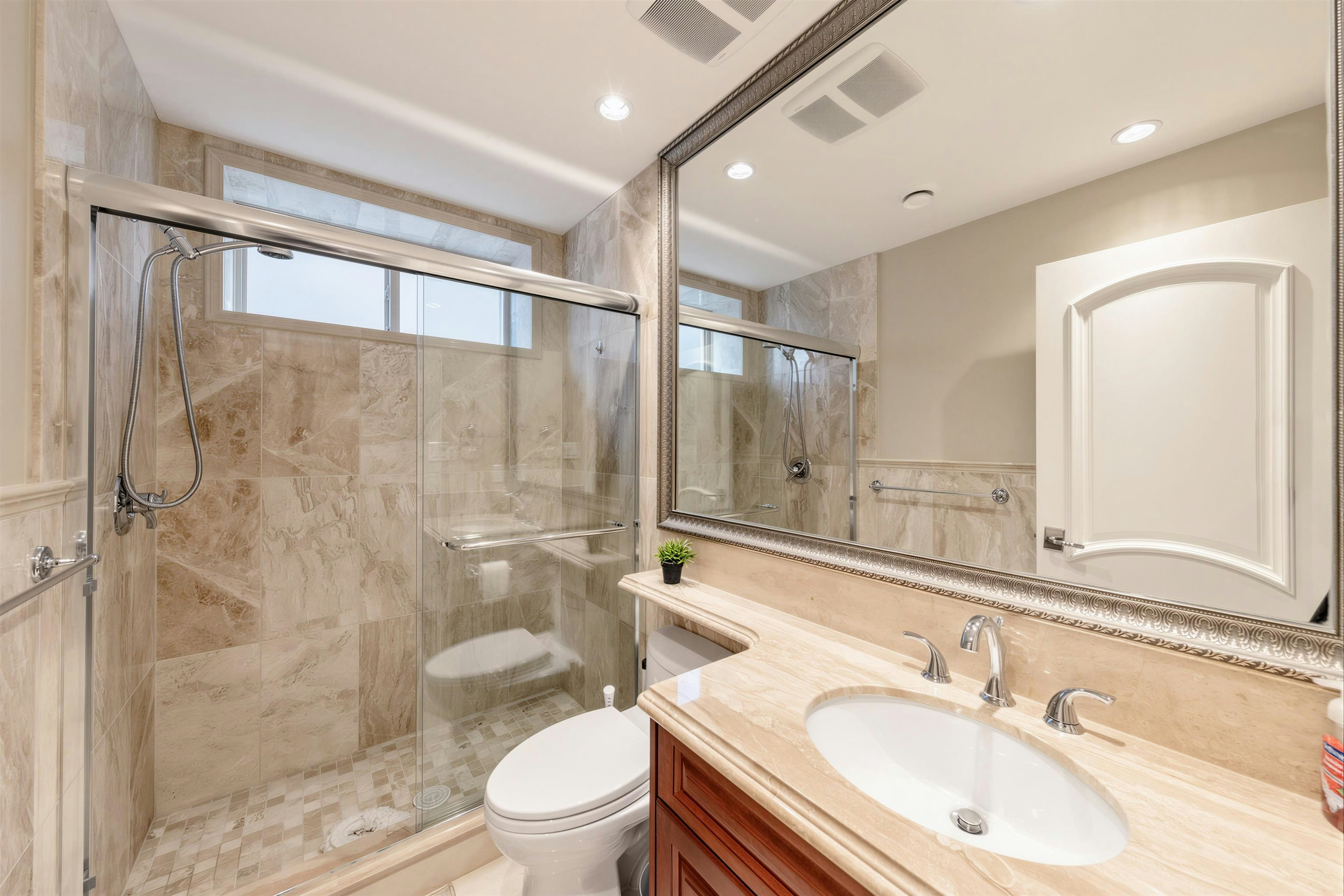 172 W 46th Avenue, Vancouver, BC, V5Y 2W9 - 27