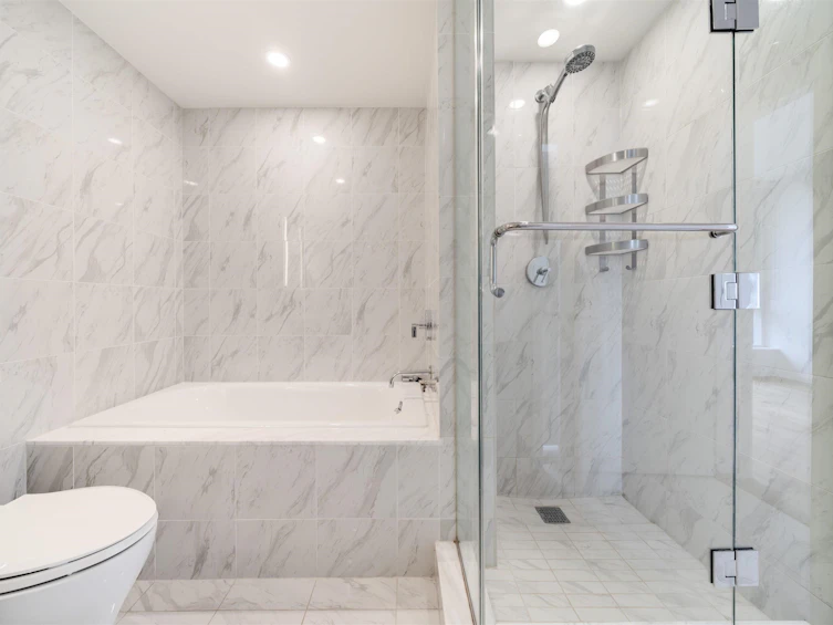812-8488 Cornish Street, Vancouver, BC, V6P 0C2 - 3