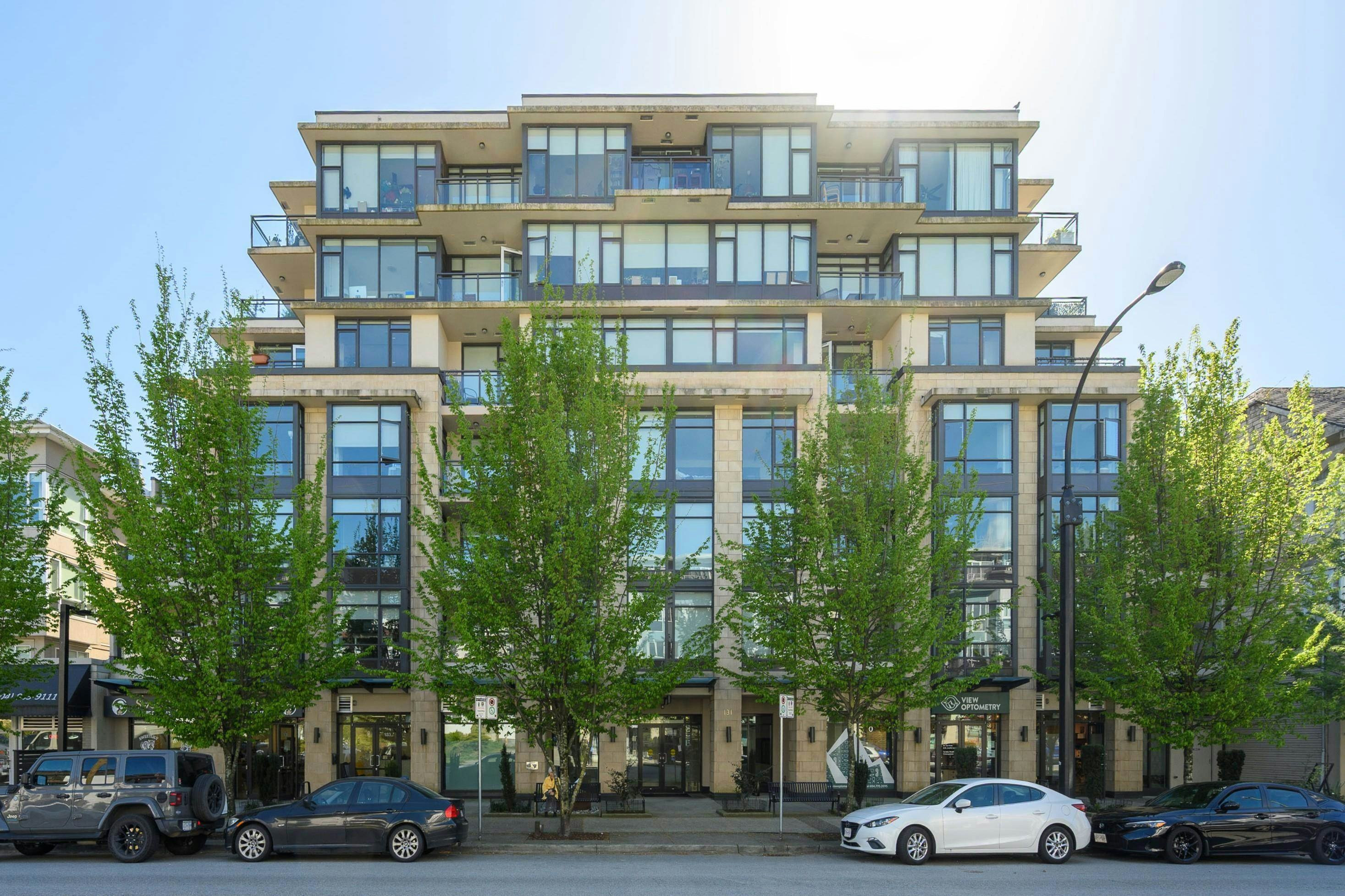504-131 E 3rd Street, North Vancouver, BC, V7L 0E3