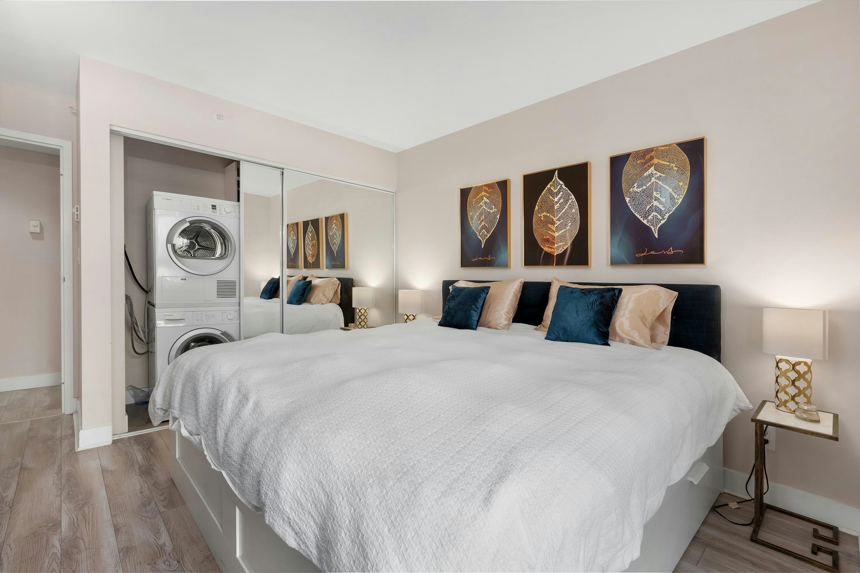 1102-1323 Homer Street, Vancouver, BC, V6B 5M9 - 13