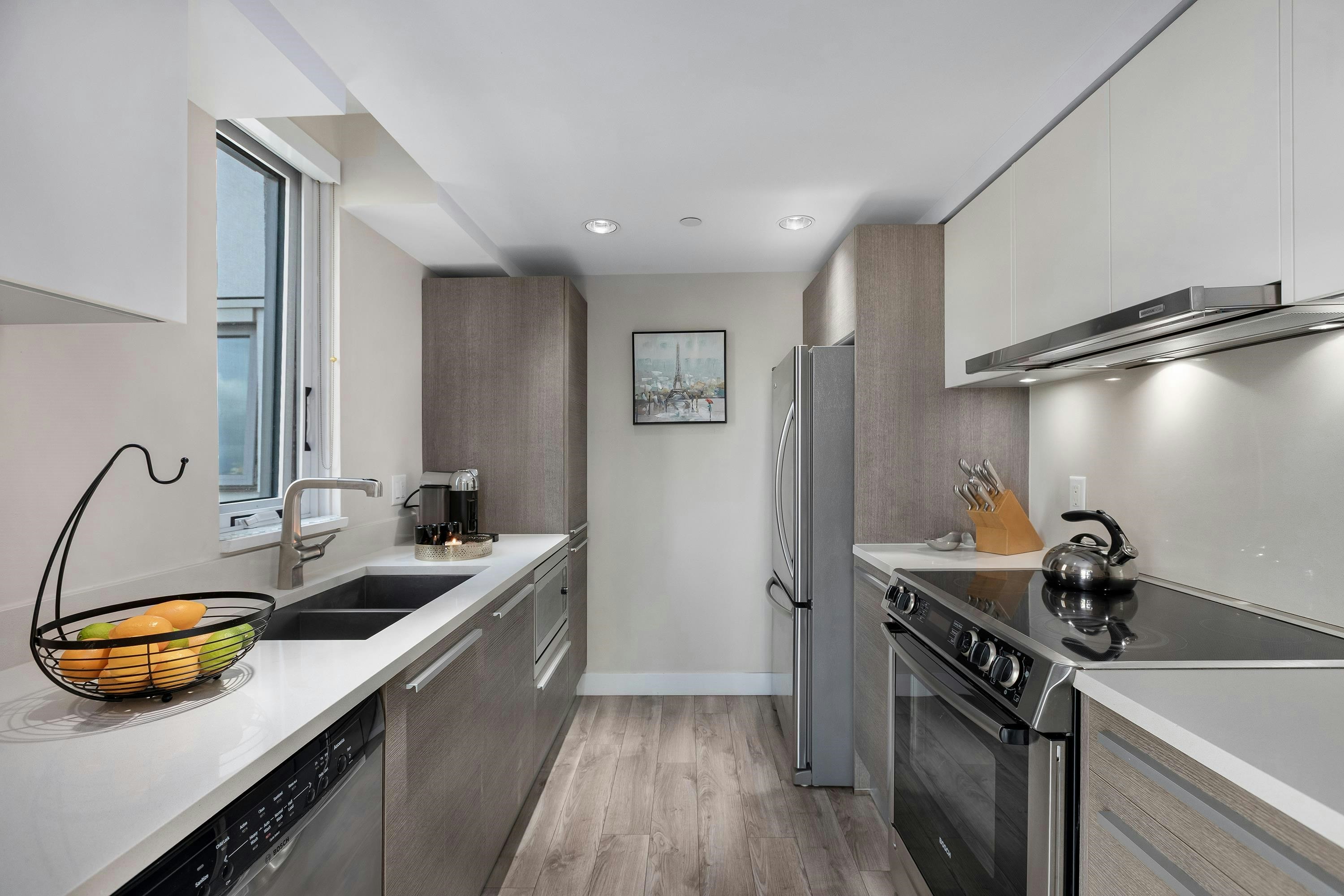 1102-1323 Homer Street, Vancouver, BC, V6B 5M9 - 9