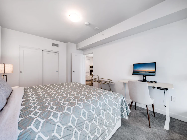 912-8160 Mcmyn Way, Richmond, BC, V6X 0V2 - 8