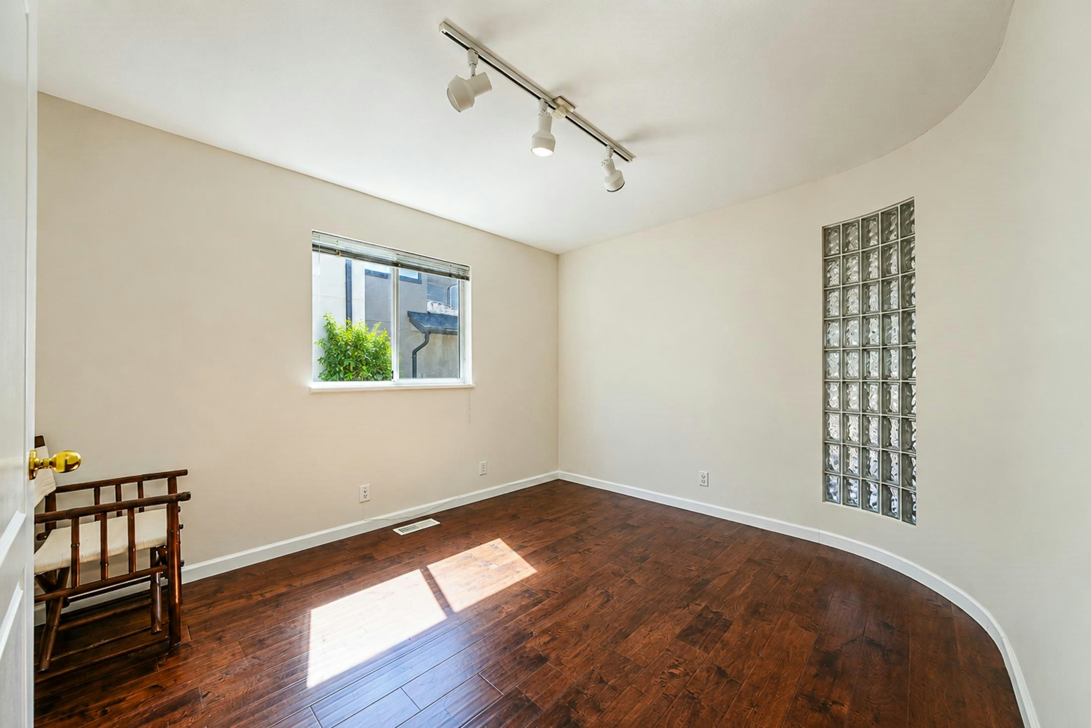 16042 108a Avenue, Surrey, BC, V4N 1P1 - 21
