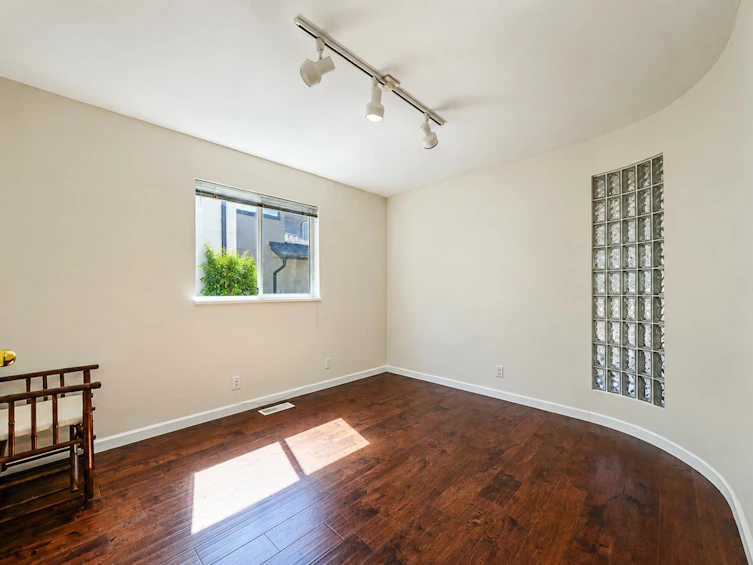 16042 108a Avenue, Surrey, BC, V4N 1P1 - 21