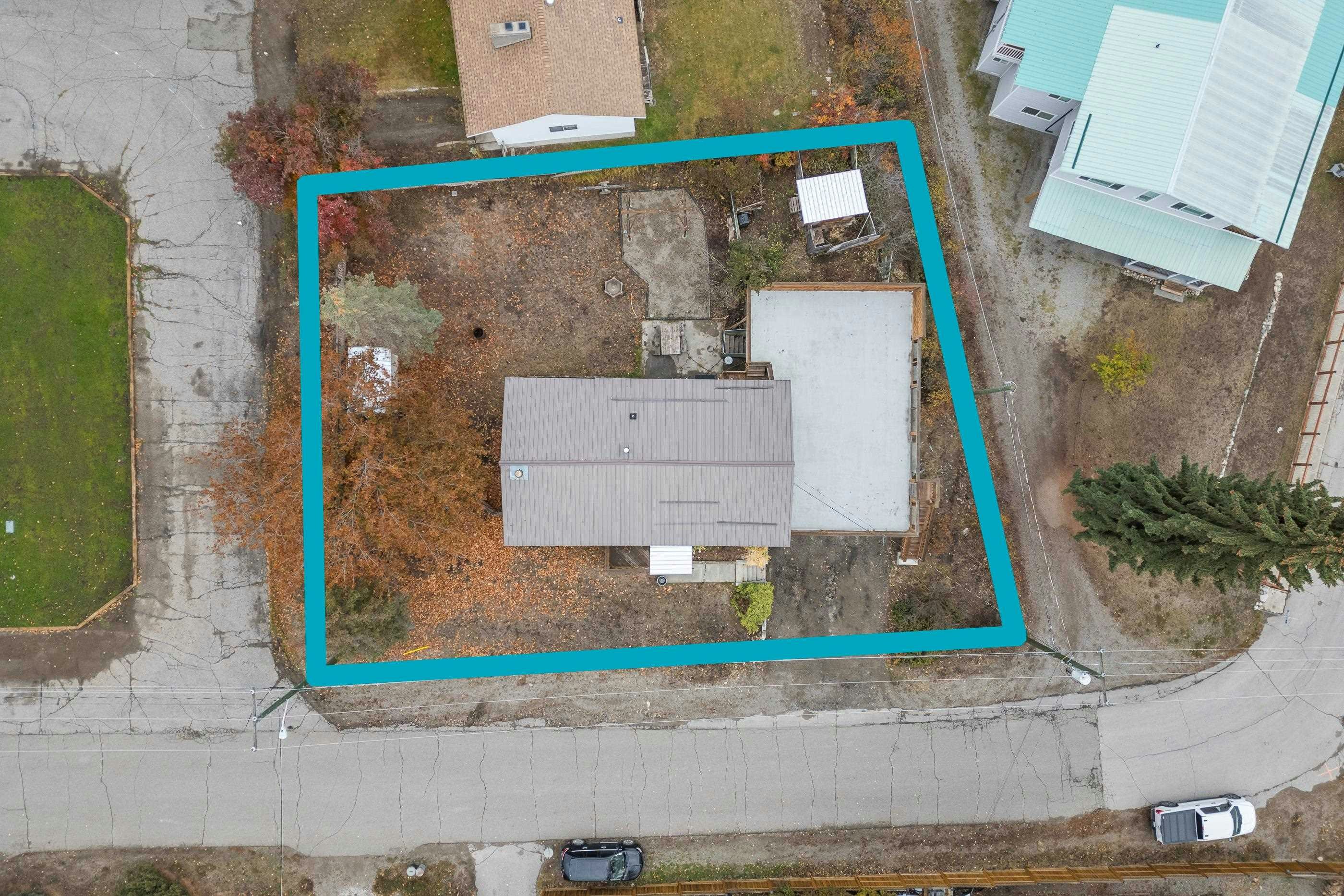 335 Nechiefman Street - 2