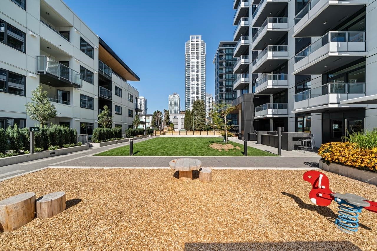 2404-6608 Sussex Avenue, Burnaby, BC, V5H 0M3 - 32