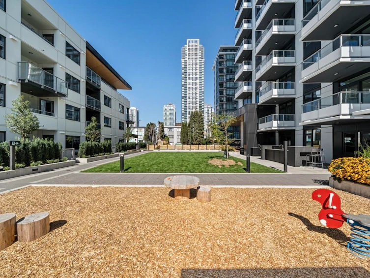 2404-6608 Sussex Avenue, Burnaby, BC, V5H 0M3 - 32