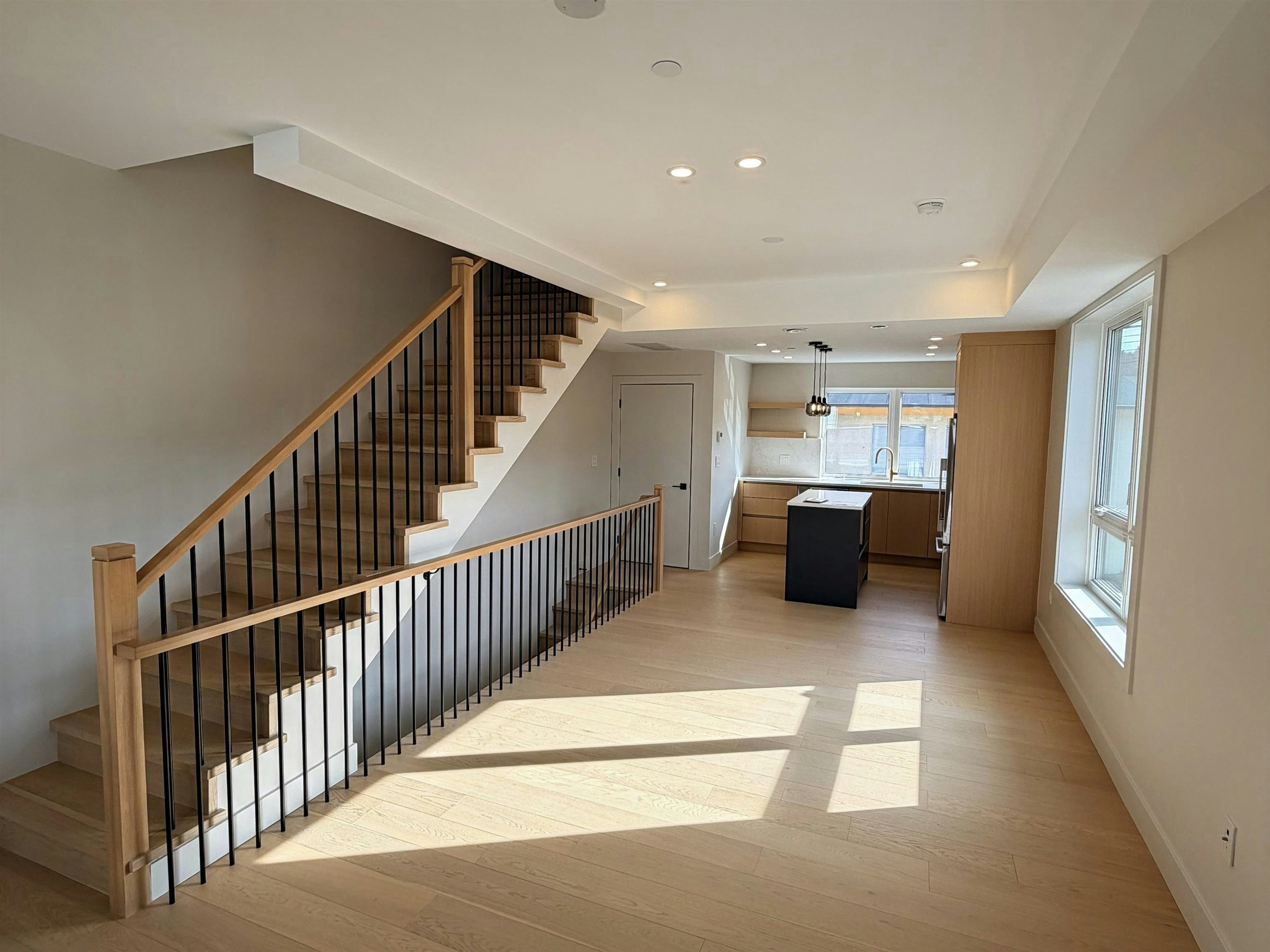 103-1406 E 18th Avenue, Vancouver, BC, V1V 1V1