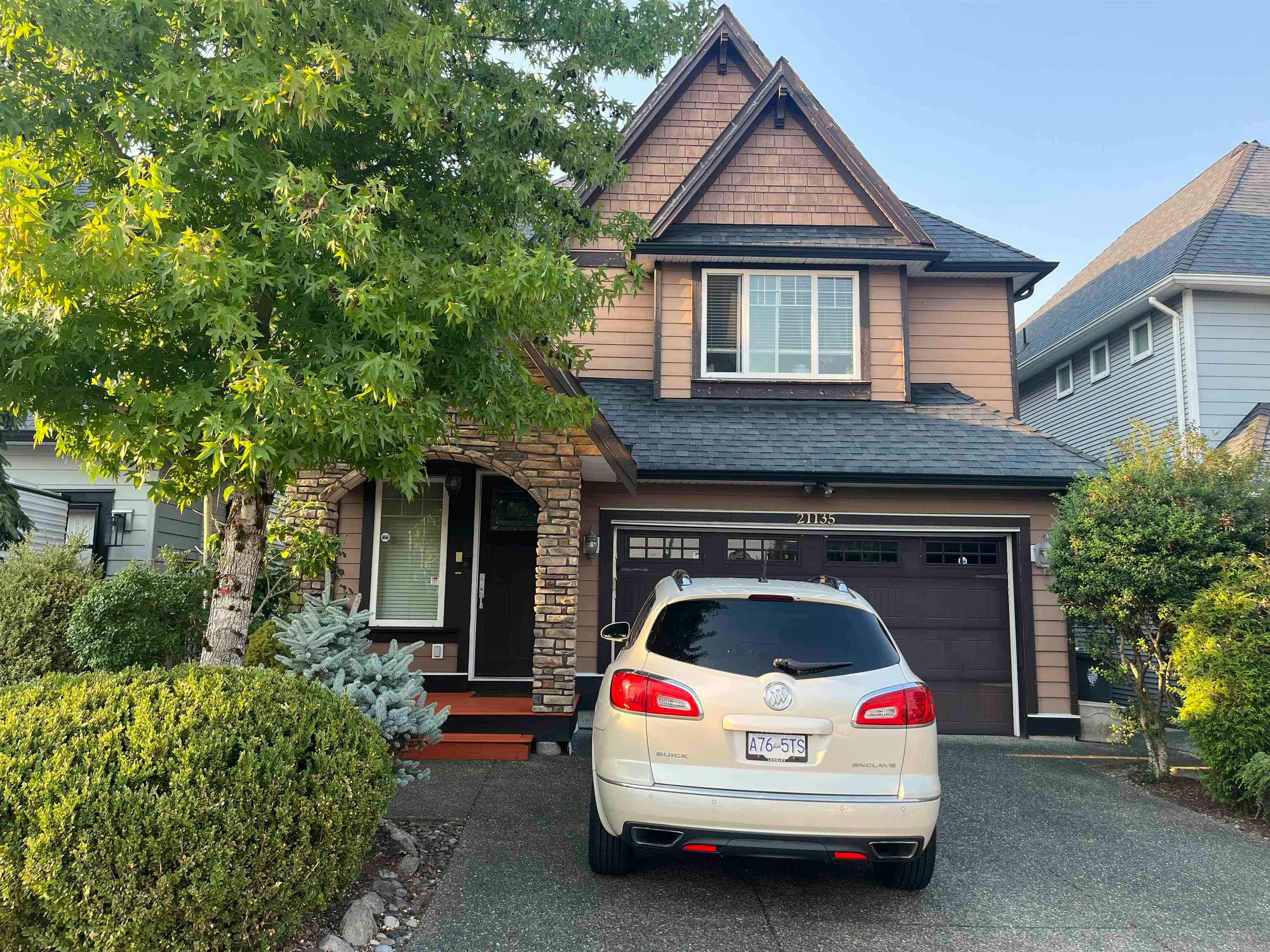 21135 77a Avenue, Langley, BC, V2Y 0K7