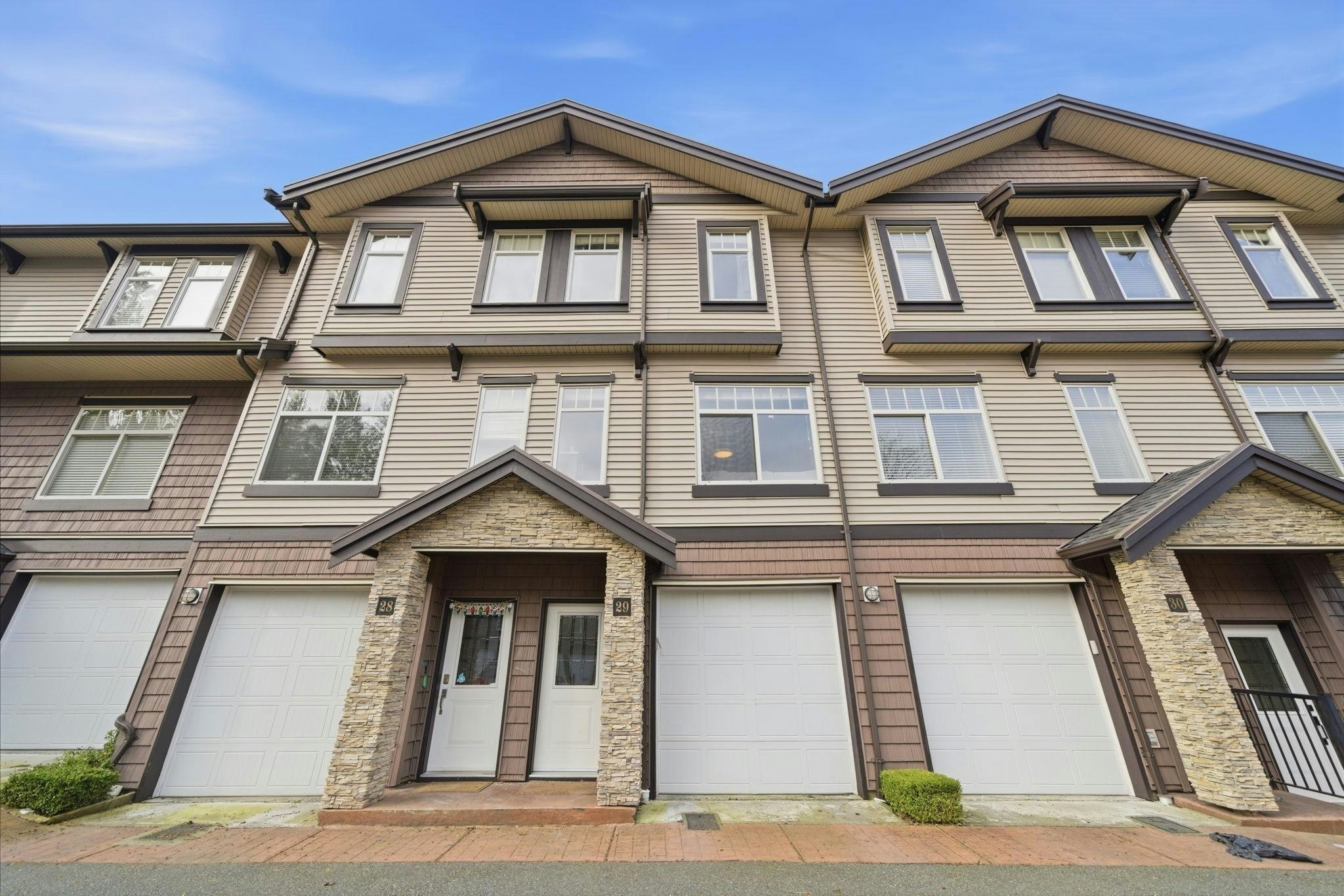 29-2950 Lefeuvre Road, Abbotsford, BC, V4X 0B2