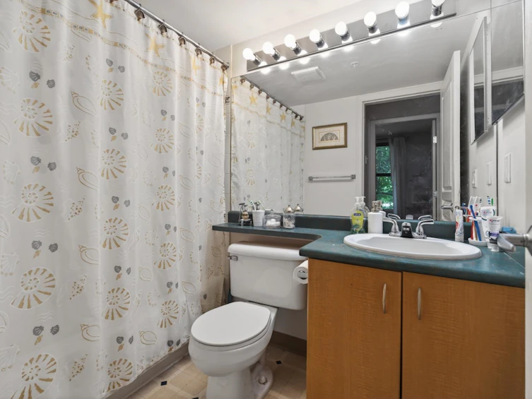 208-5288 Melbourne Street, Vancouver, BC, V5R 6E6 - 22