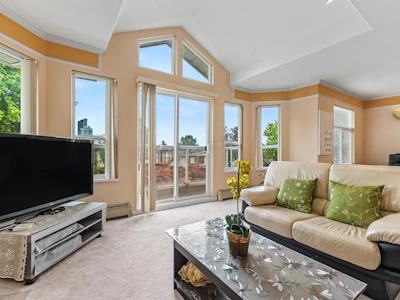 4137 Parker Street - 4