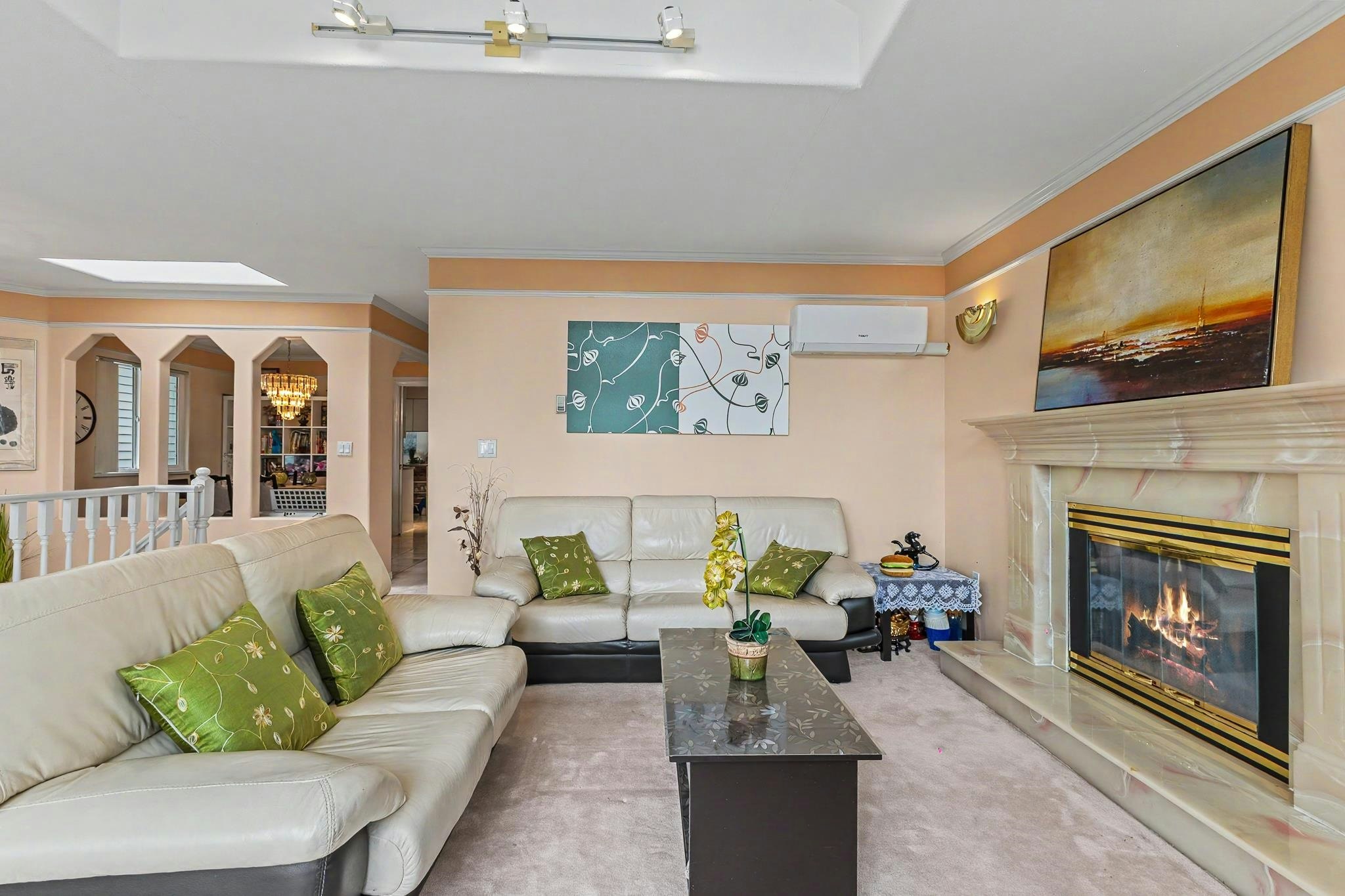 4137 Parker Street - 3