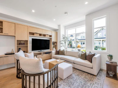 19775 75b Avenue - 5