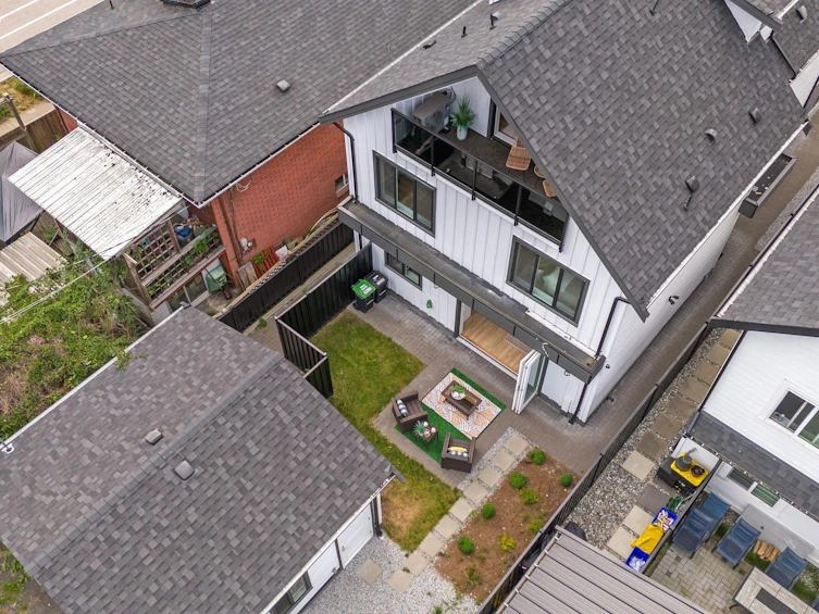 2369 Adanac Street, Vancouver, BC, V5L 2E9 - 35