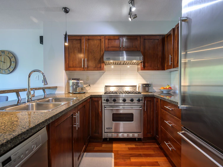 220-676 W 6th Avenue, Vancouver, BC, V5Z 1A3 - 14