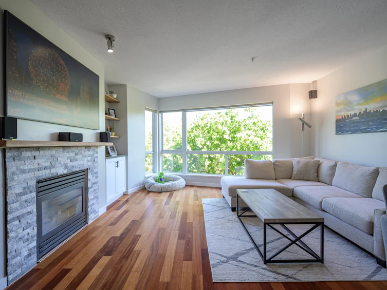 220-676 W 6th Avenue, Vancouver, BC, V5Z 1A3 - 2