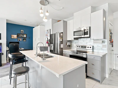 407-12310 222 Street - 3