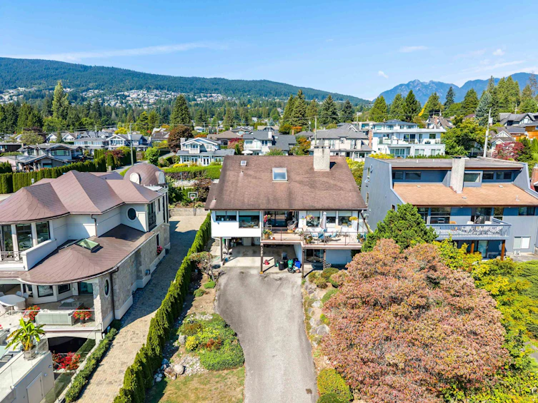 1180 Fulton Avenue, West Vancouver, BC, V7T 1N5 - 5