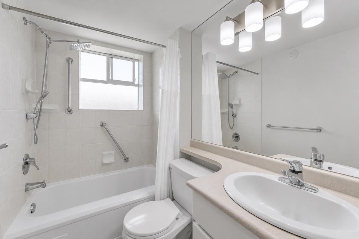 403 Newdale Court, North Vancouver, BC, V7N 3H3 - 24