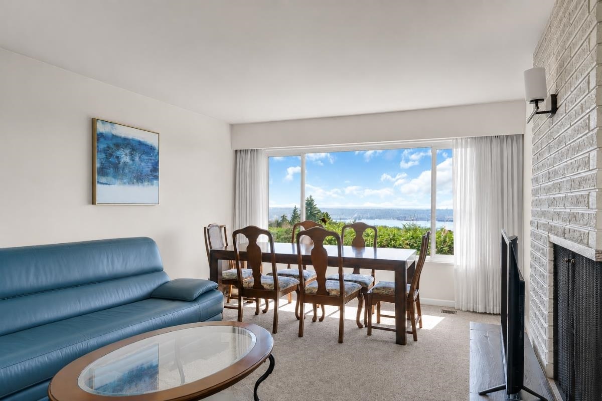 403 Newdale Court - 4