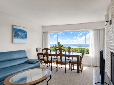 403 Newdale Court - 4