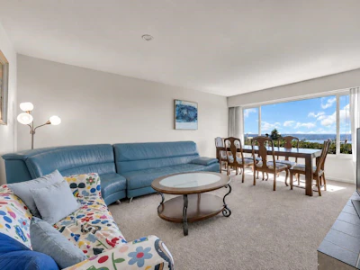 403 Newdale Court - 3