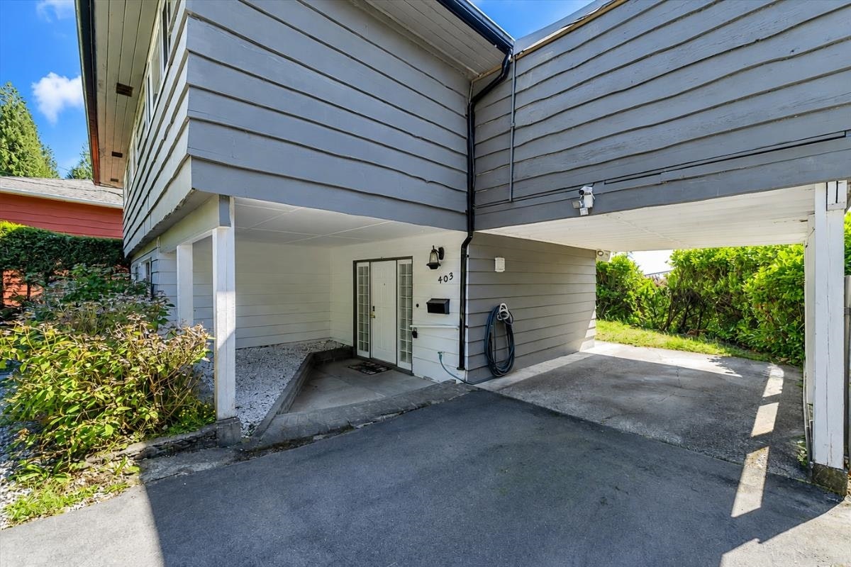 403 Newdale Court, North Vancouver, BC, V7N 3H3 - 27