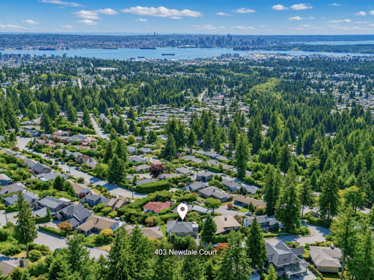 403 Newdale Court, North Vancouver, BC, V7N 3H3 - 31