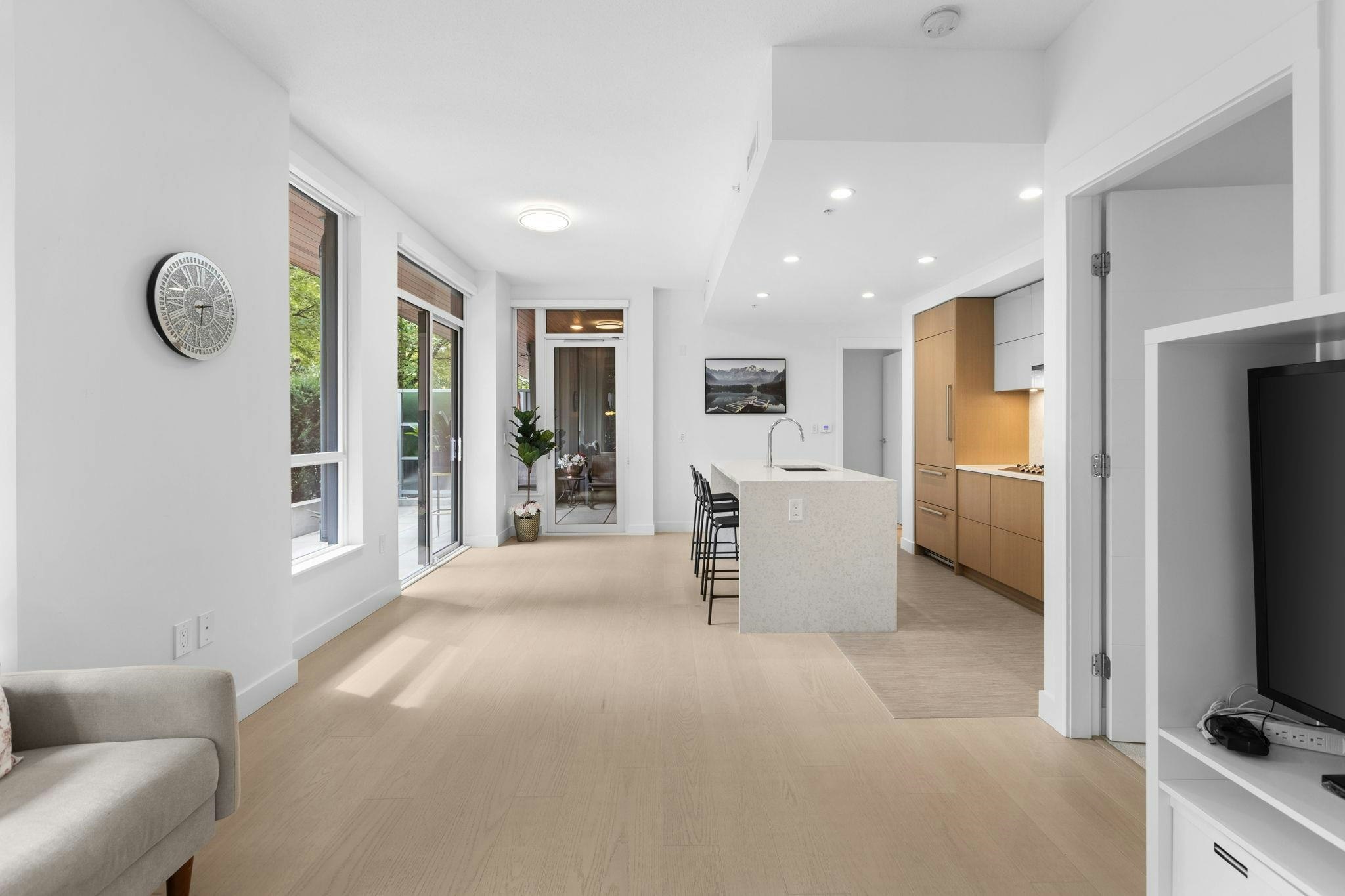 109-469 W King Edward Avenue - 5