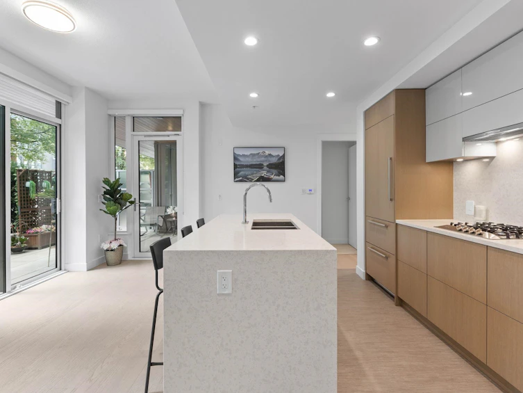 109-469 W King Edward Avenue, Vancouver, BC, V5Y 2J3 - 4