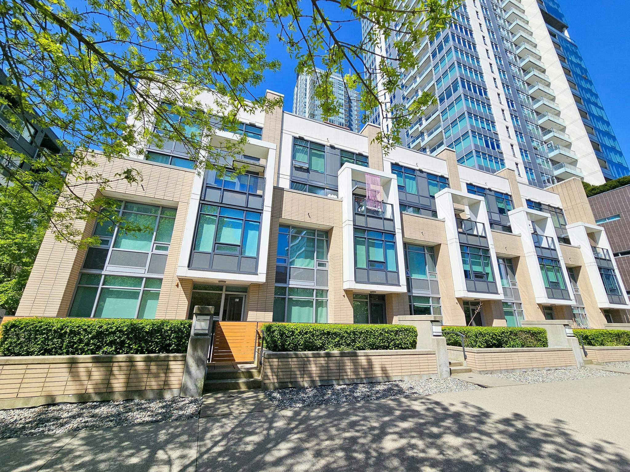 6471 Telford Avenue, Burnaby, BC, V5H 0B6
