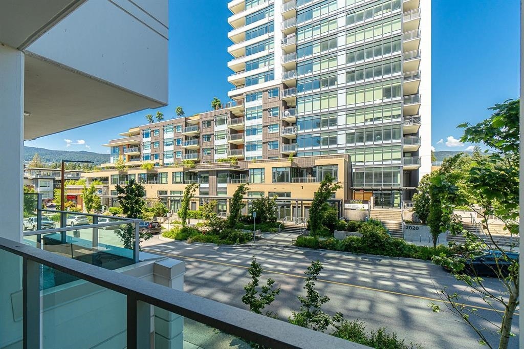 2025 Curling Road, North Vancouver, BC, V7P 0E1 - 28