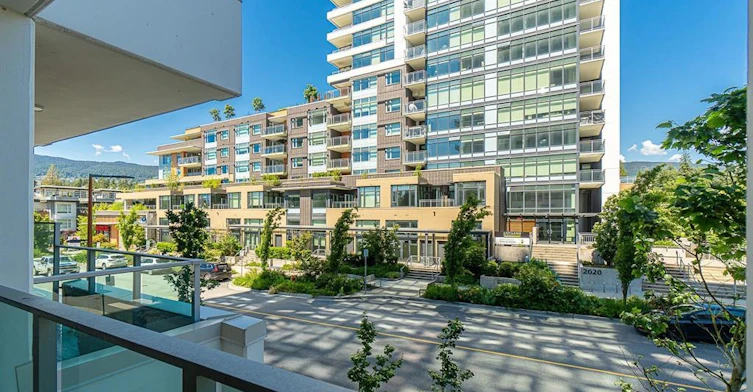 2025 Curling Road, North Vancouver, BC, V7P 0E1 - 28