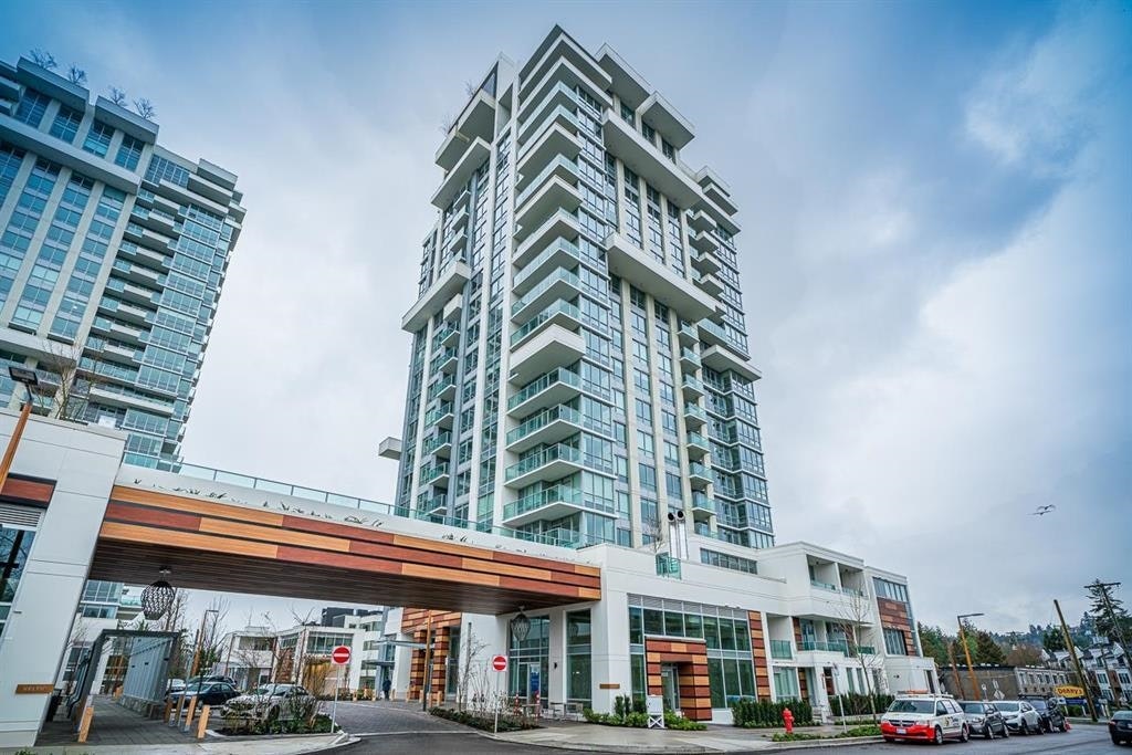 2025 Curling Road, North Vancouver, BC, V7P 0E1 - 9