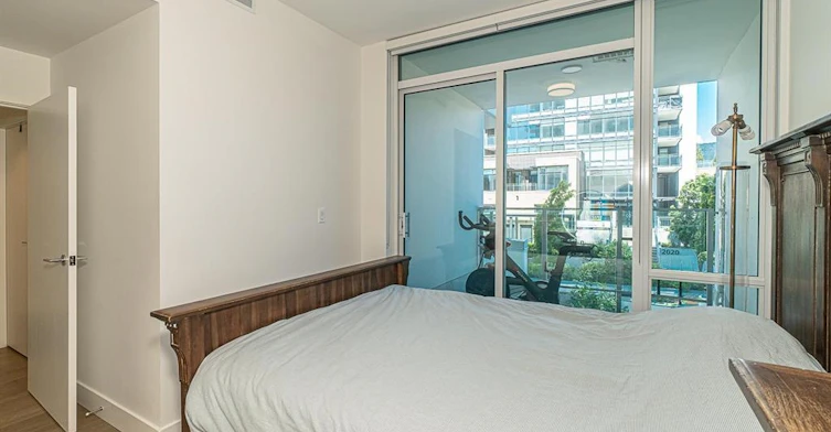 2025 Curling Road, North Vancouver, BC, V7P 0E1 - 32