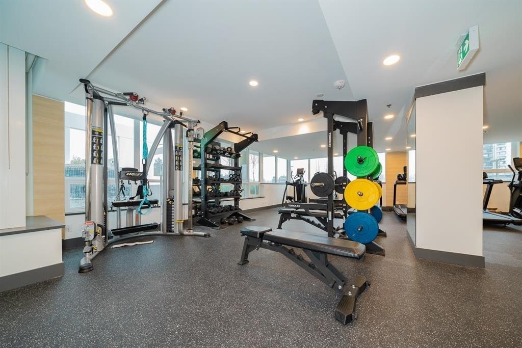 2025 Curling Road, North Vancouver, BC, V7P 0E1 - 25