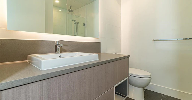 2025 Curling Road, North Vancouver, BC, V7P 0E1 - 22