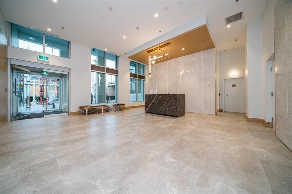 2025 Curling Road, North Vancouver, BC, V7P 0E1 - 33