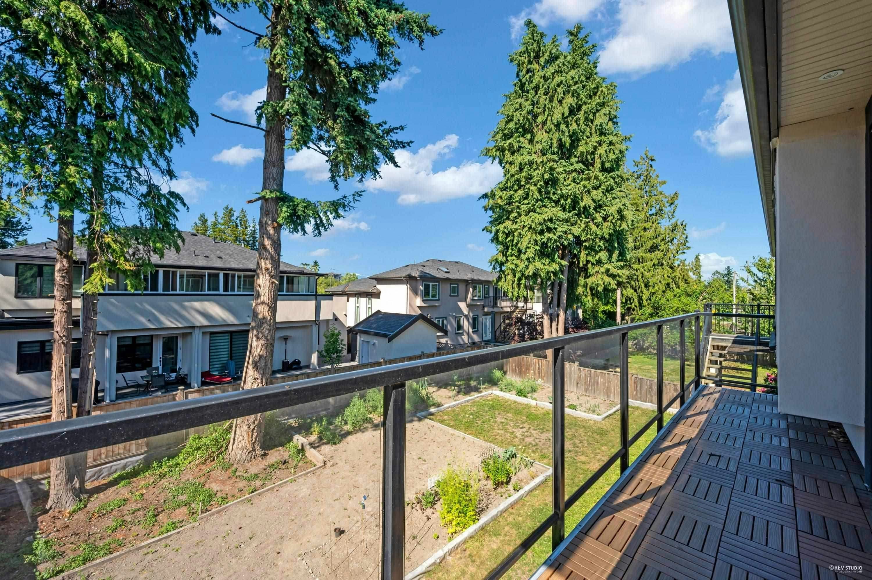 8351 Leslie Road, Richmond, BC, V6X 1E4 - 21