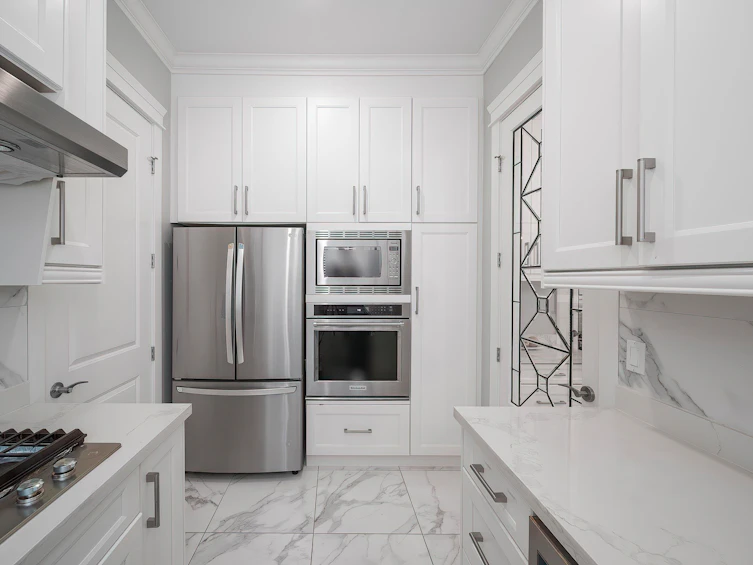 8351 Leslie Road, Richmond, BC, V6X 1E4 - 12