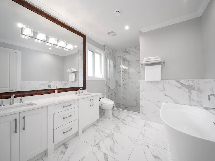 8351 Leslie Road, Richmond, BC, V6X 1E4 - 14