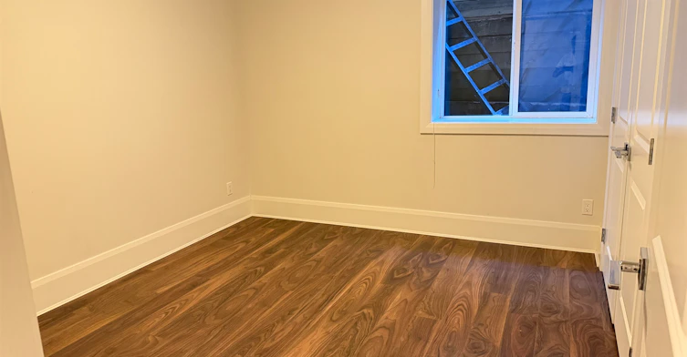 B-2937 Edgemont Boulevard, North Vancouver, BC, V7R 2N3 - 4
