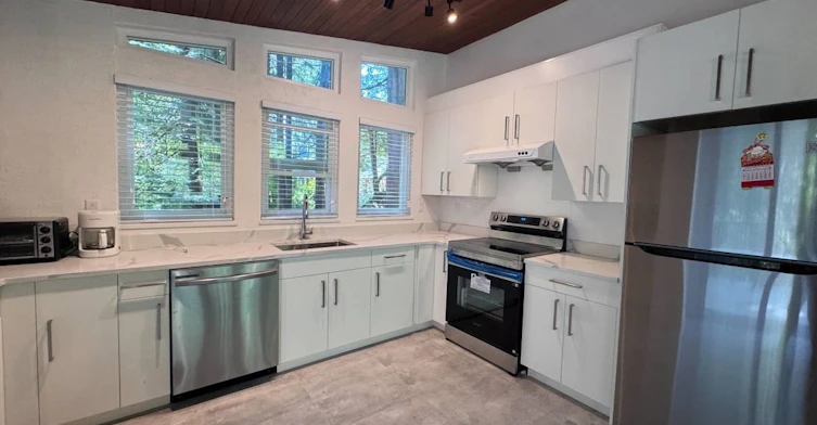 12193 Rothsay St, Maple Ridge, BC, V2W 1E2 - 3