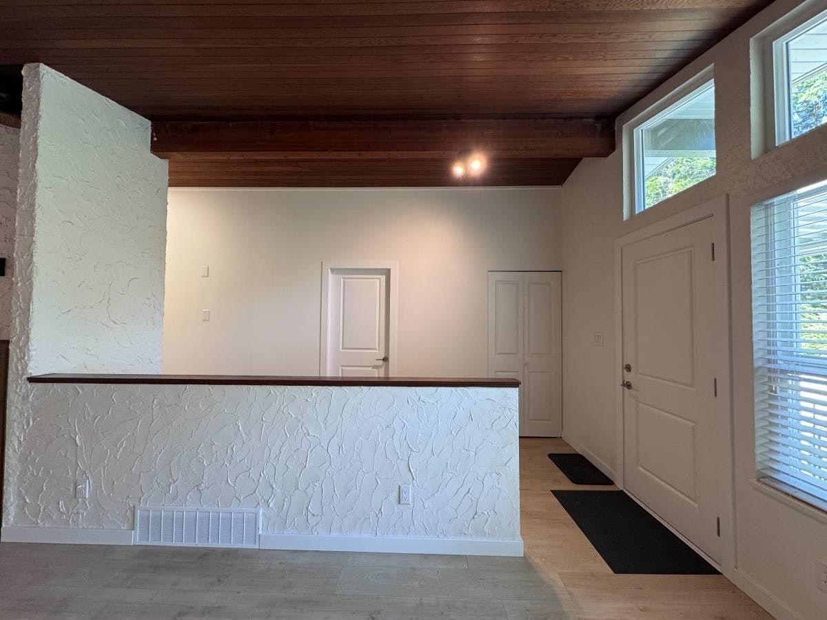 12193 Rothsay St, Maple Ridge, BC, V2W 1E2 - 8