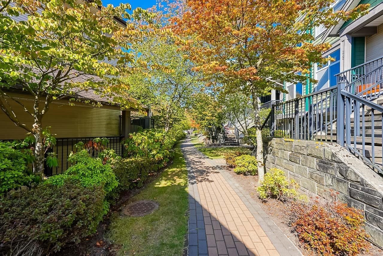 228-7333 16th Avenue - 2