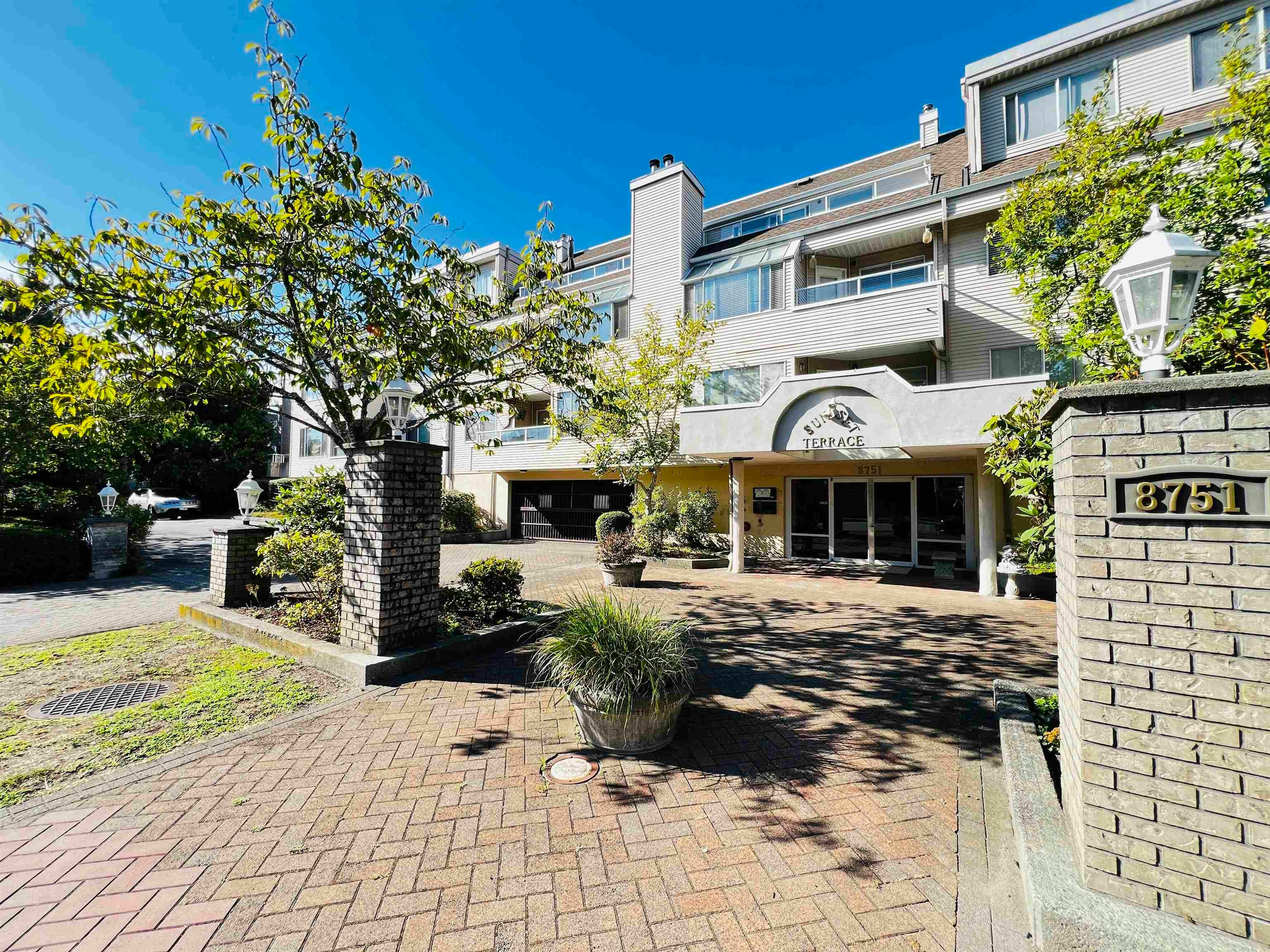 215-8751 General Currie Road, Richmond, BC, V6Y 3T7